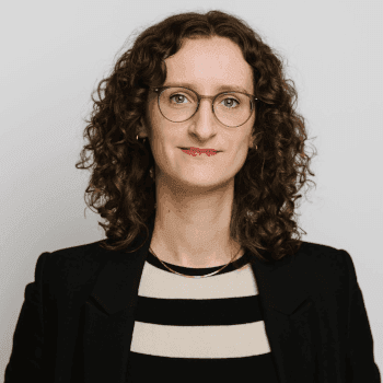 Dr. Anika Patz