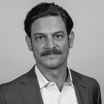 Dr. Dirk Sturz Dr. Dirk Sturz